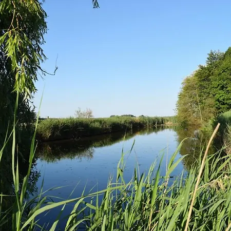 Soenke-nissen Im Reetdachhaus Bongsiel